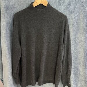 Women’s Gray Cashmere Mock-turtleneck Sweater